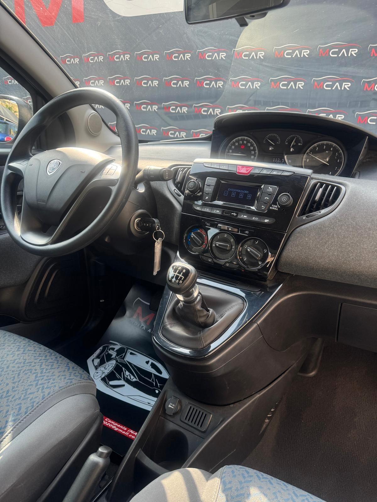 LANCIA YPSILON HYBRID 1.0 70CV