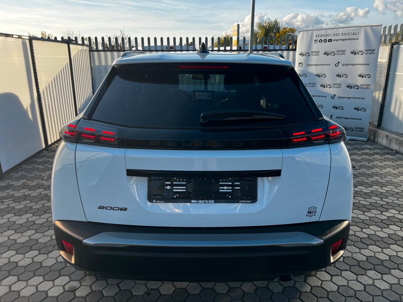 Peugeot 2008 1.2 100CV S&S Allure *PROMO ROTTAMAZIONE*