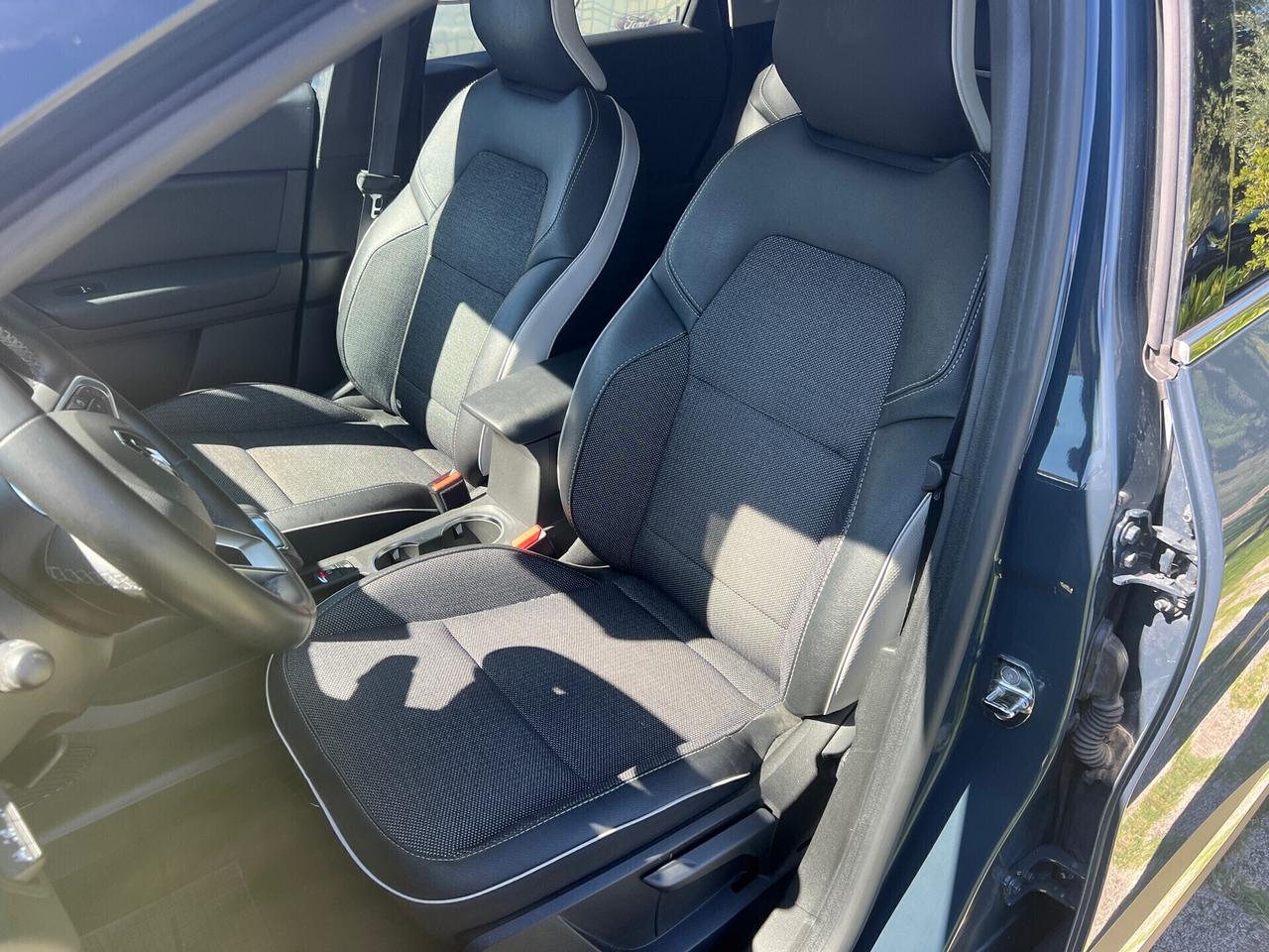 Renault Captur Hybrid E-Tech 145CV Intens-2022