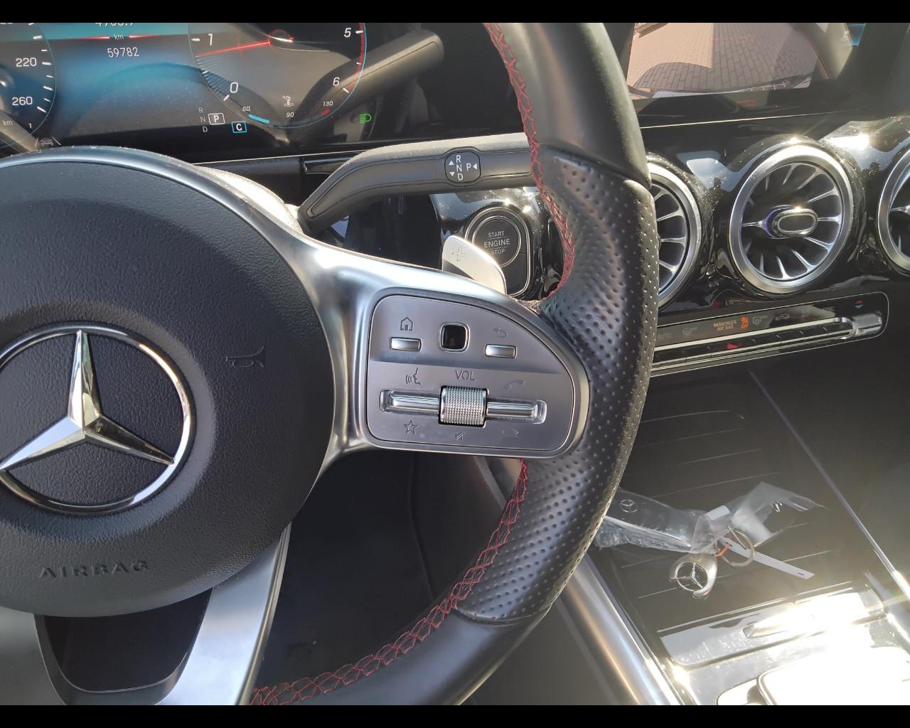 Mercedes-Benz GLA-H247 2020 - GLA 200 d Premium auto