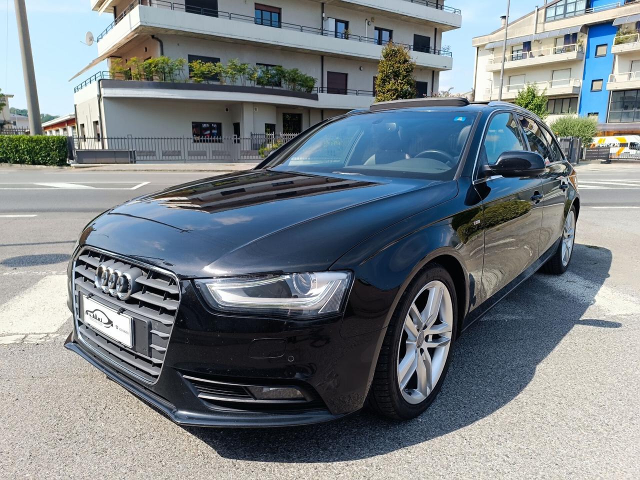 Audi A4 Avant 2.0TDI 177CV Multitronic TETTO APRIBILE GOMME NUOVE