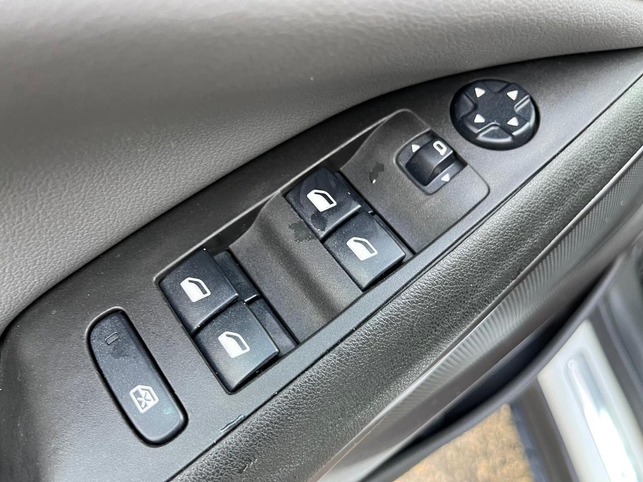 Opel crossland 1.2/110 cv - km 60000-2018