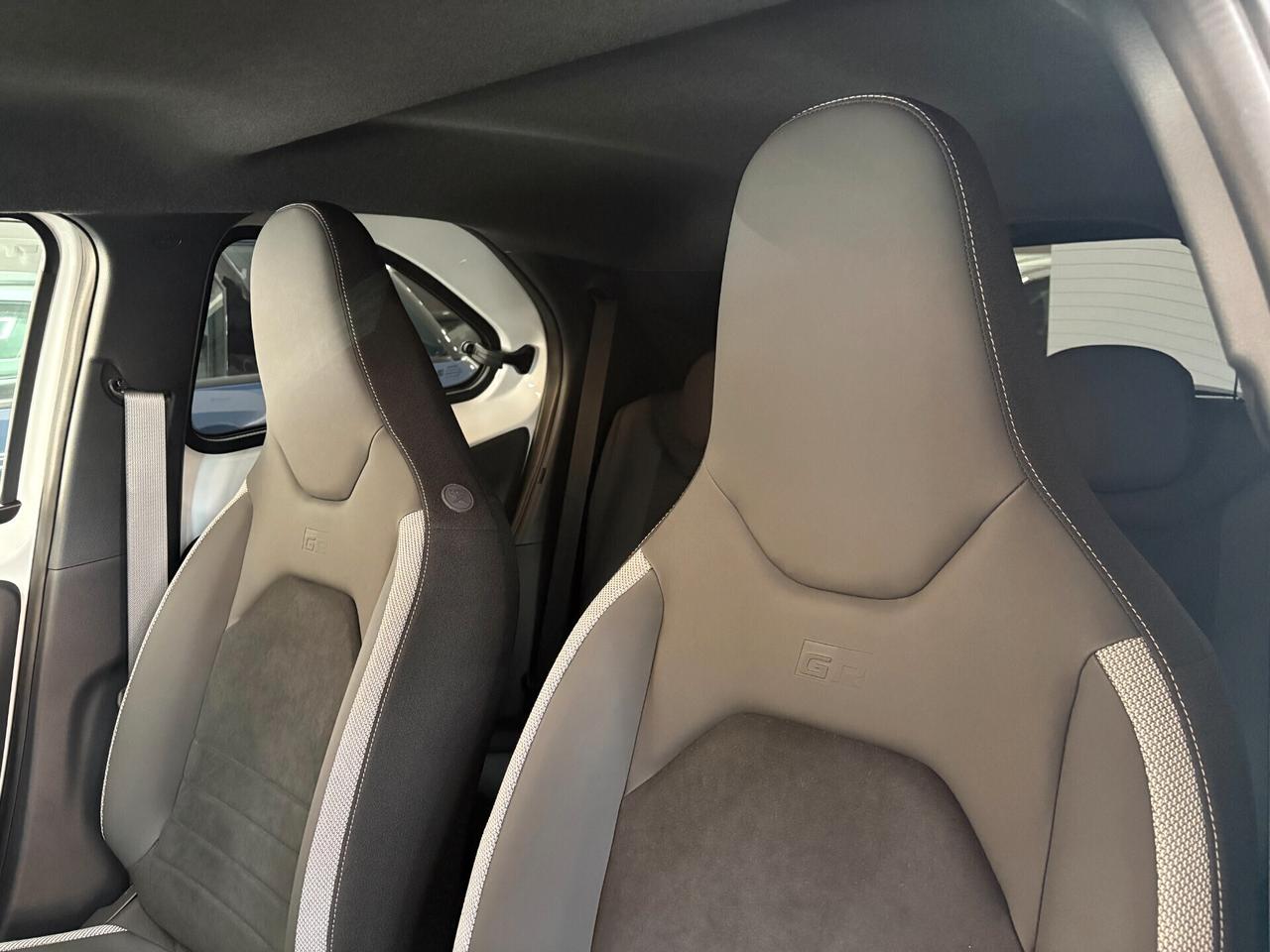 Toyota Aygo X 1.5 HEV Full Hybrid 116cv GR Sport e-cvt ITALIANA