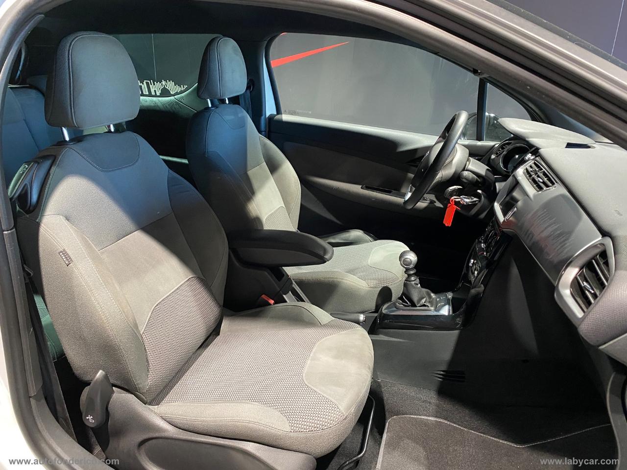 DS AUTOMOBILES DS 3 BlueHDi 120 S&S Sport Chic