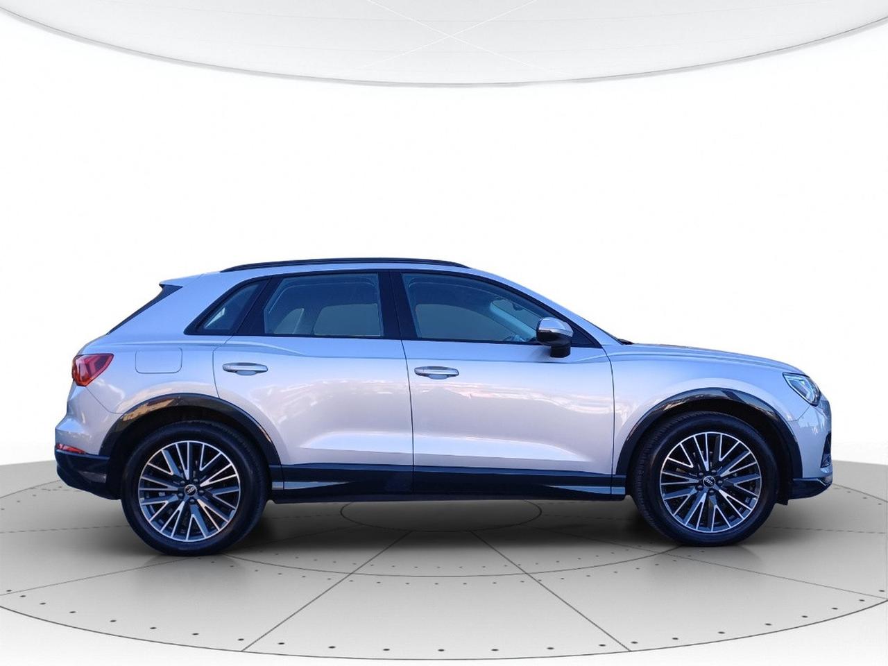 Audi Q3 35 2.0 tdi business advanced quattro s-tronic