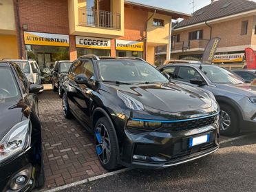 Lynk&co 01 PHEV