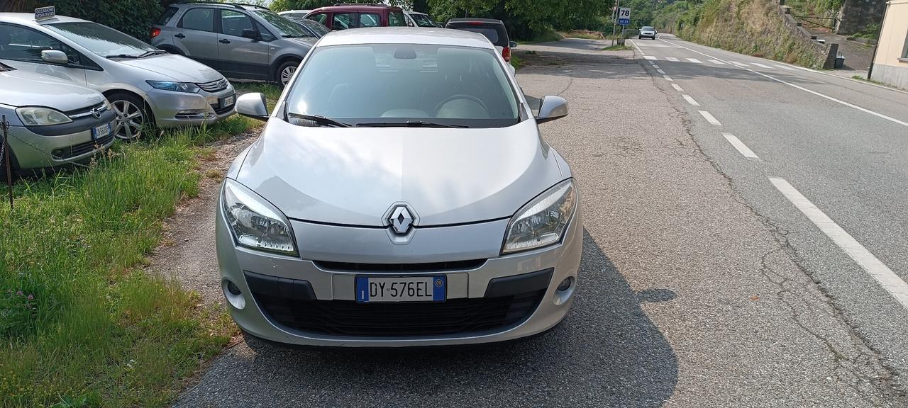 Renault Megane Mégane 1.5 dCi 110CV Luxe