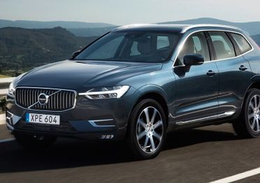 Volvo XC60 B4 2.0 D/Hybrid 197Cv Momentum+Tetto+Km 46000...