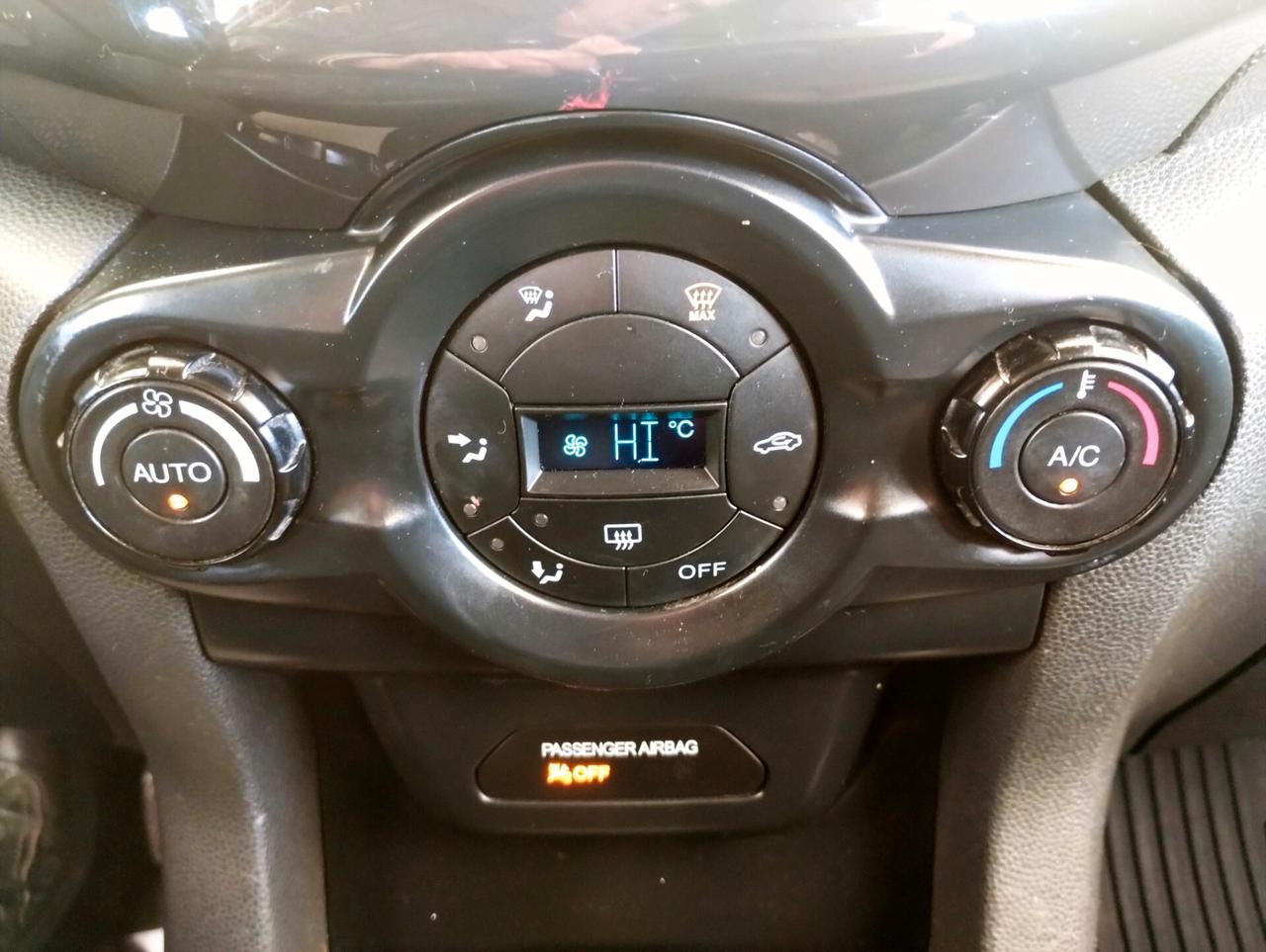 FORD ECO Sport 1.5 TDCi 95 CV Titanium