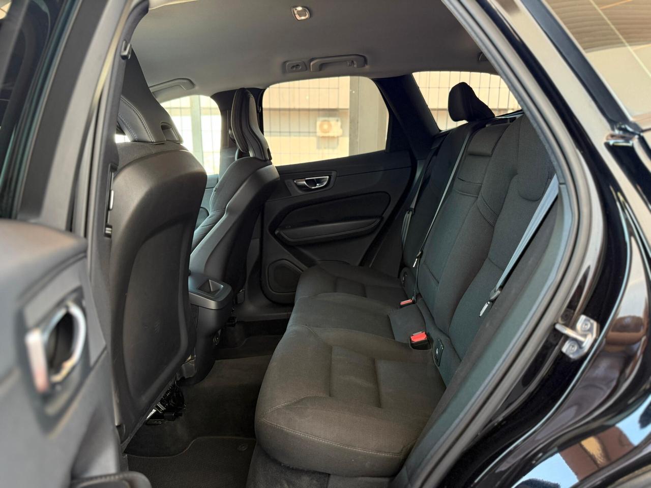 Volvo XC 60 XC60 B4 (d) AWD Geartronic Inscription