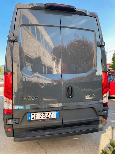 IVECO DAILY 35 S 140 hi matic. H2 L2