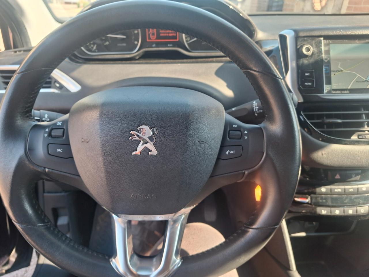 Peugeot 208 BlueHDi 75 5 porte Allure Neopatentati