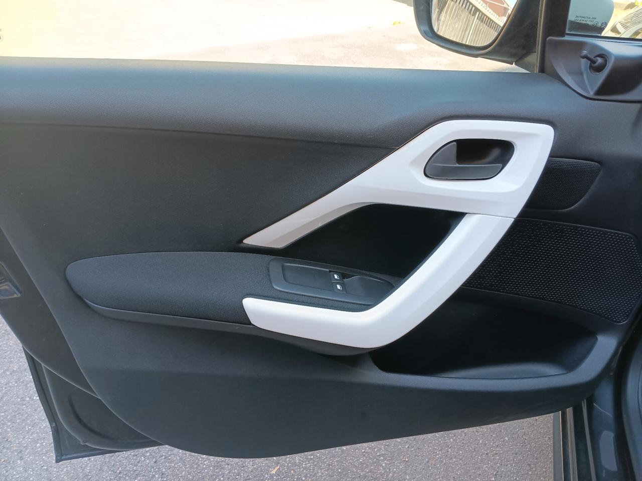 Peugeot 208 PureTech 68 5 LIKE NEOPATENTATO