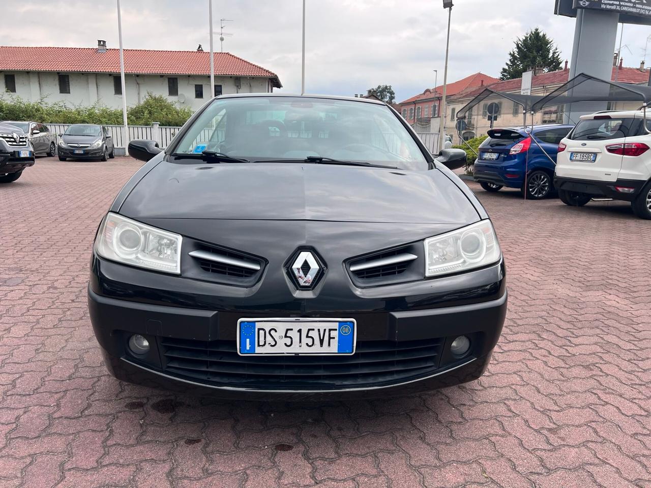 Renault Megane Mégane C-C 1.6 16V Privilège