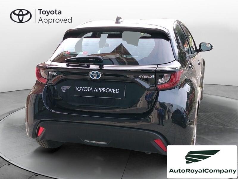 Toyota Yaris Hybrid Active MY22