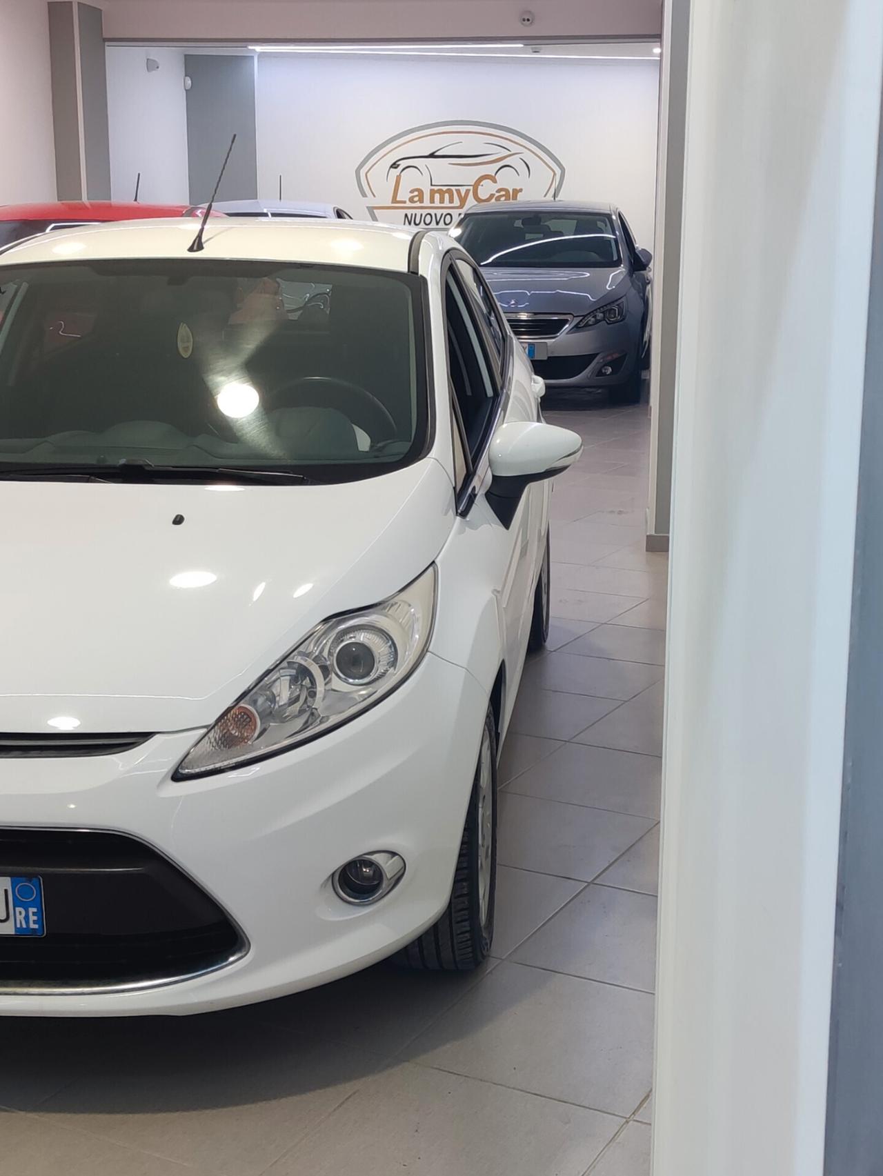 Ford Fiesta 1.4 TDCi 70CV 5 porte Titanium