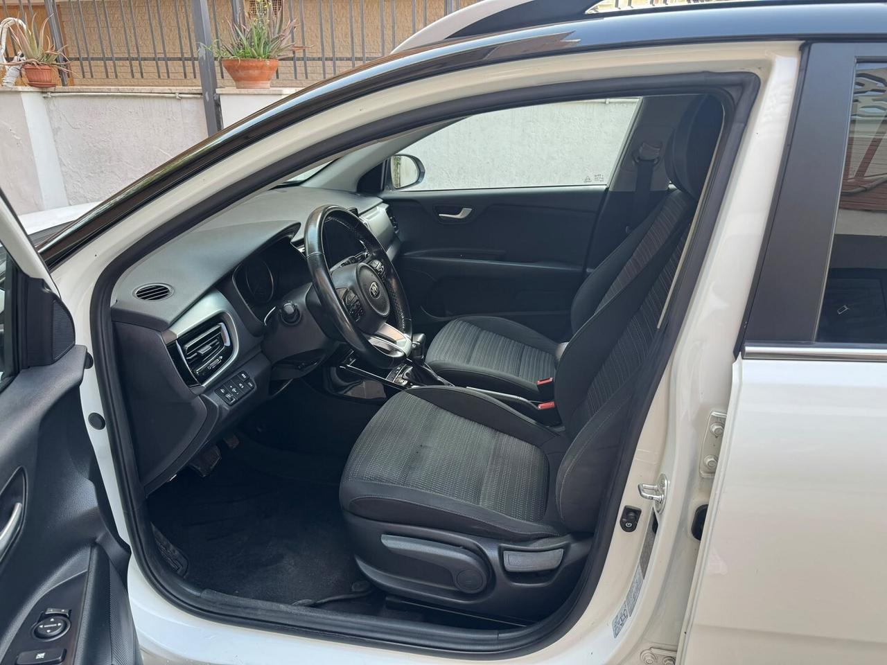 KIA Stonic 1.0 T-GDi 120CV MHEV GT Line AUTOMATICA