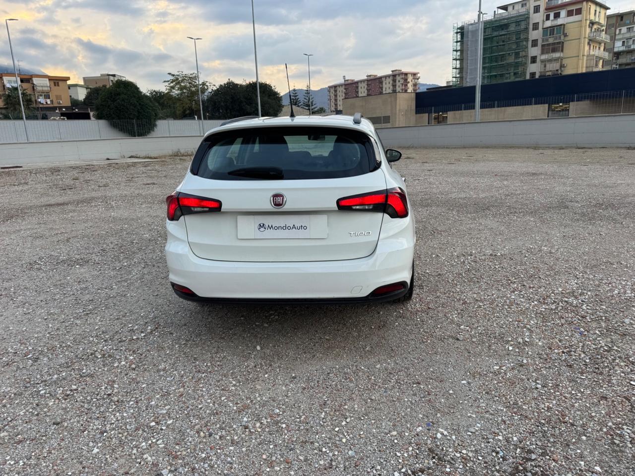 Fiat Tipo 1.3 Mjt S&S SW Lounge