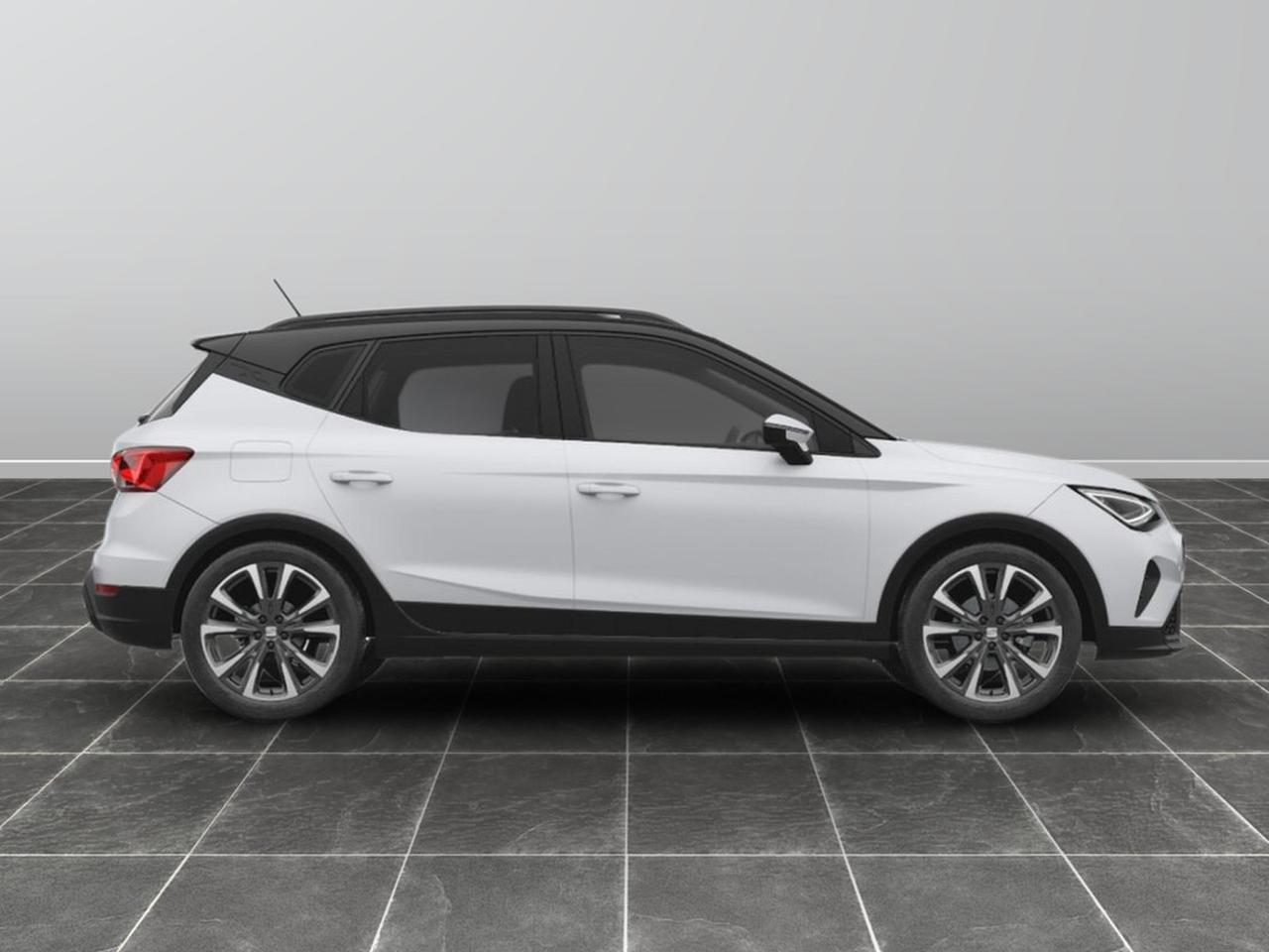 Seat Arona 1.0 ecotsi 95cv black edition