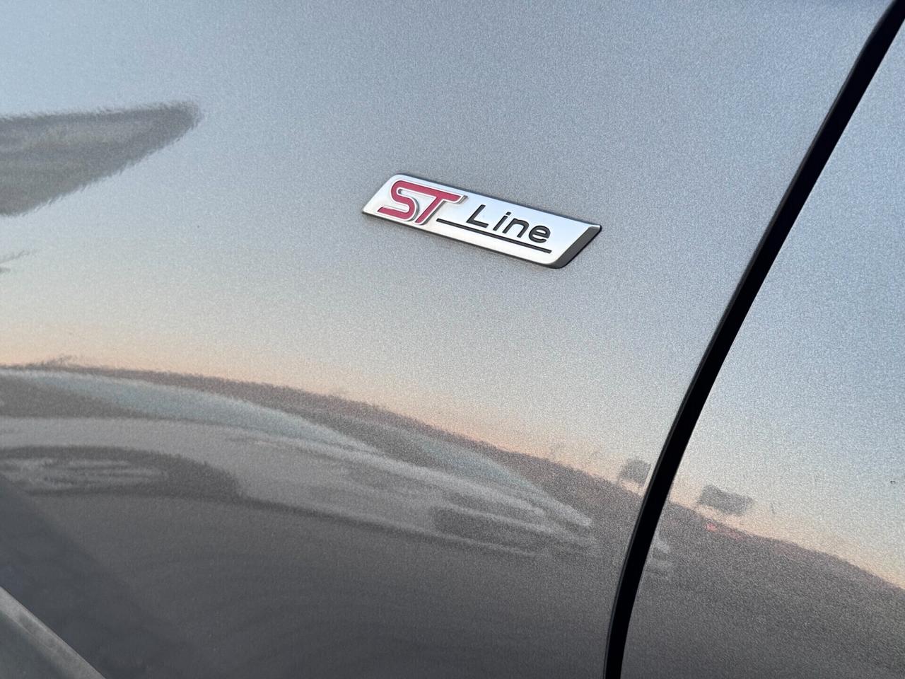 Ford Puma 1.0 EcoBoost Hybrid 125 CV S&S aut. ST-Line - CAMBIO AUT. - ST-LINE- APPLE CARPLAY- SENSORI