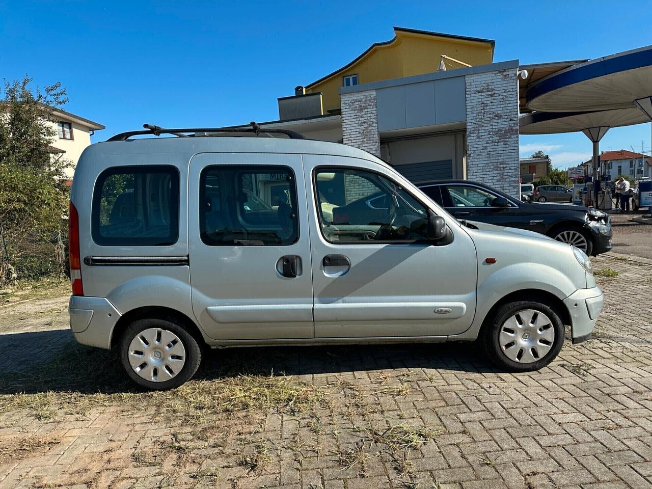 Renault Kangoo 1.2 16V 5p. Oasis