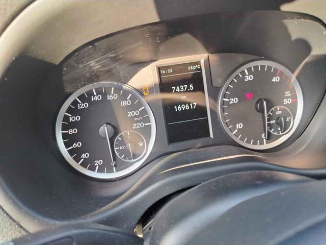 MERCEDES-BENZ VITO 111 CDI