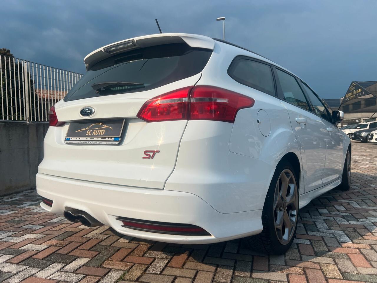 Ford Focus 2.0 TDCi 185 CV Powershift SW ST3