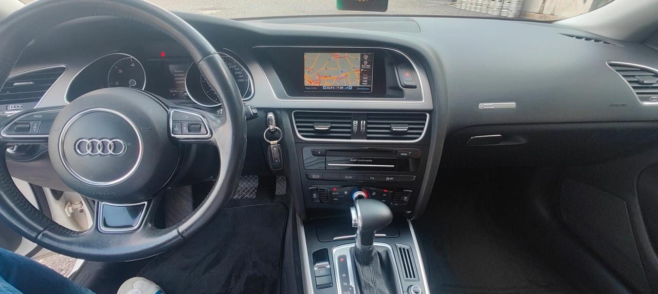 Audi A5 SPB 2.0 TDI 177 CV multitronic Ambiente