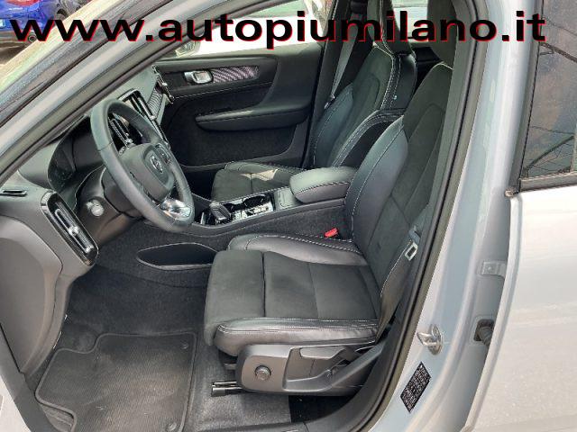 VOLVO XC40 B4 AWD Geartronic R-design