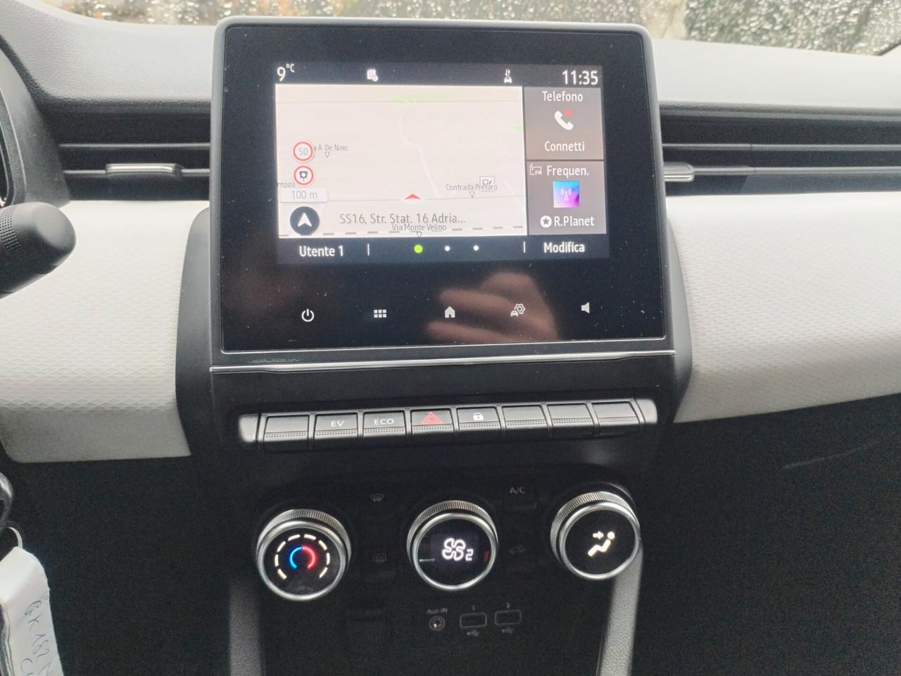 Renault Clio Full Hybrid E-Tech 140 CV 5 porte Intens