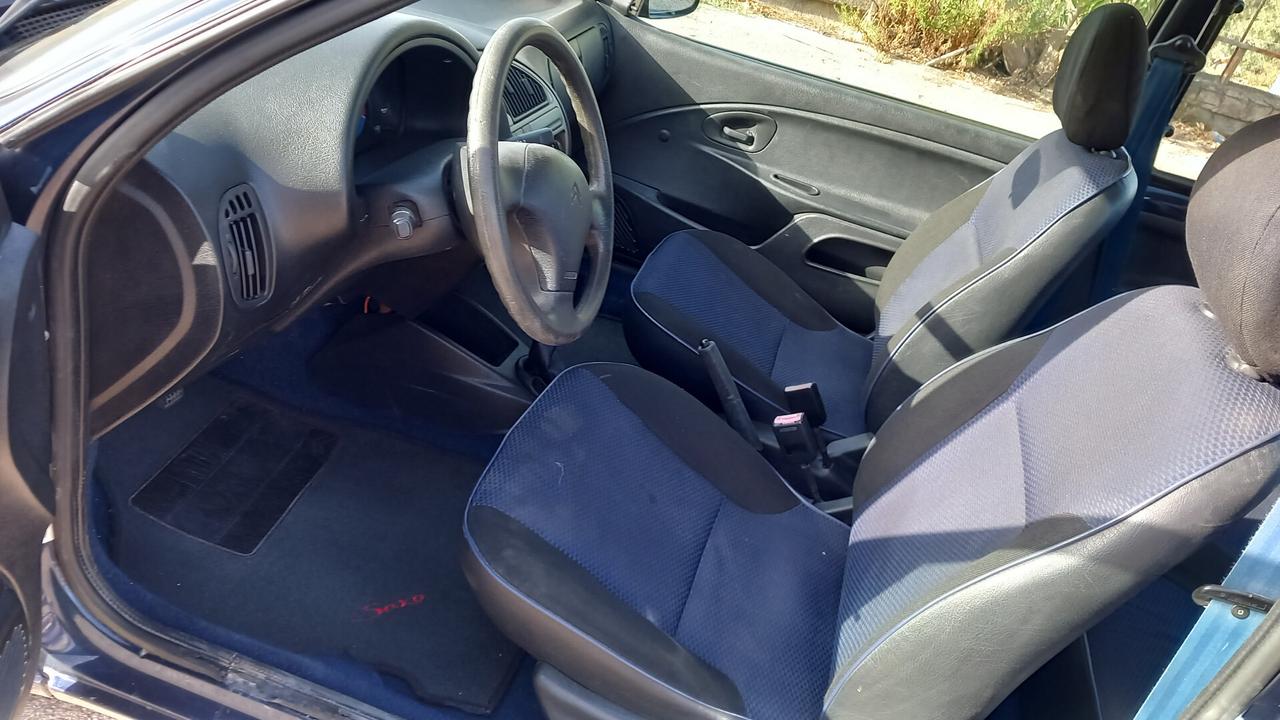citroen saxo con gancio e carrello