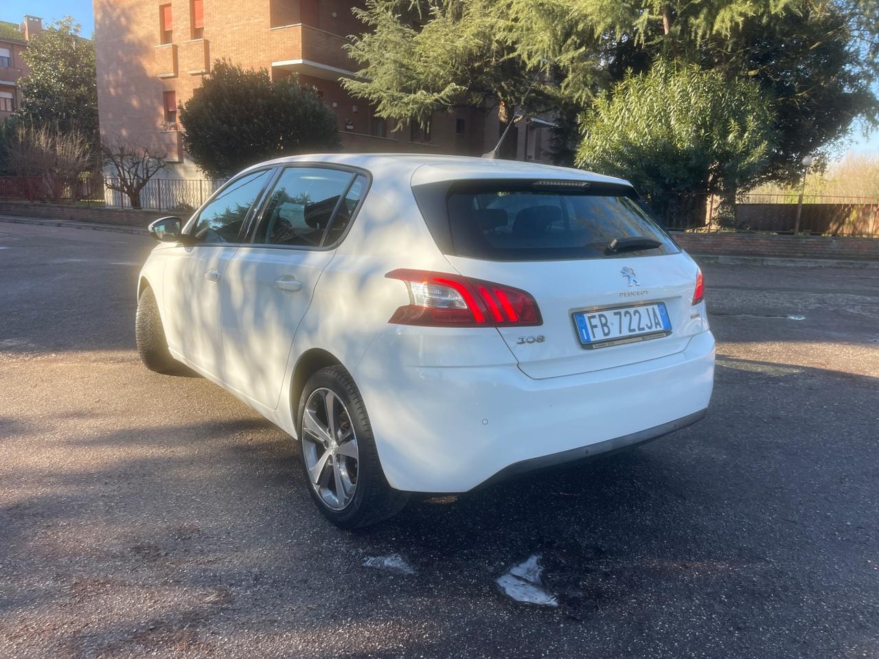 Peugeot 308 BlueHDi 120 S&S EAT6 GT Line