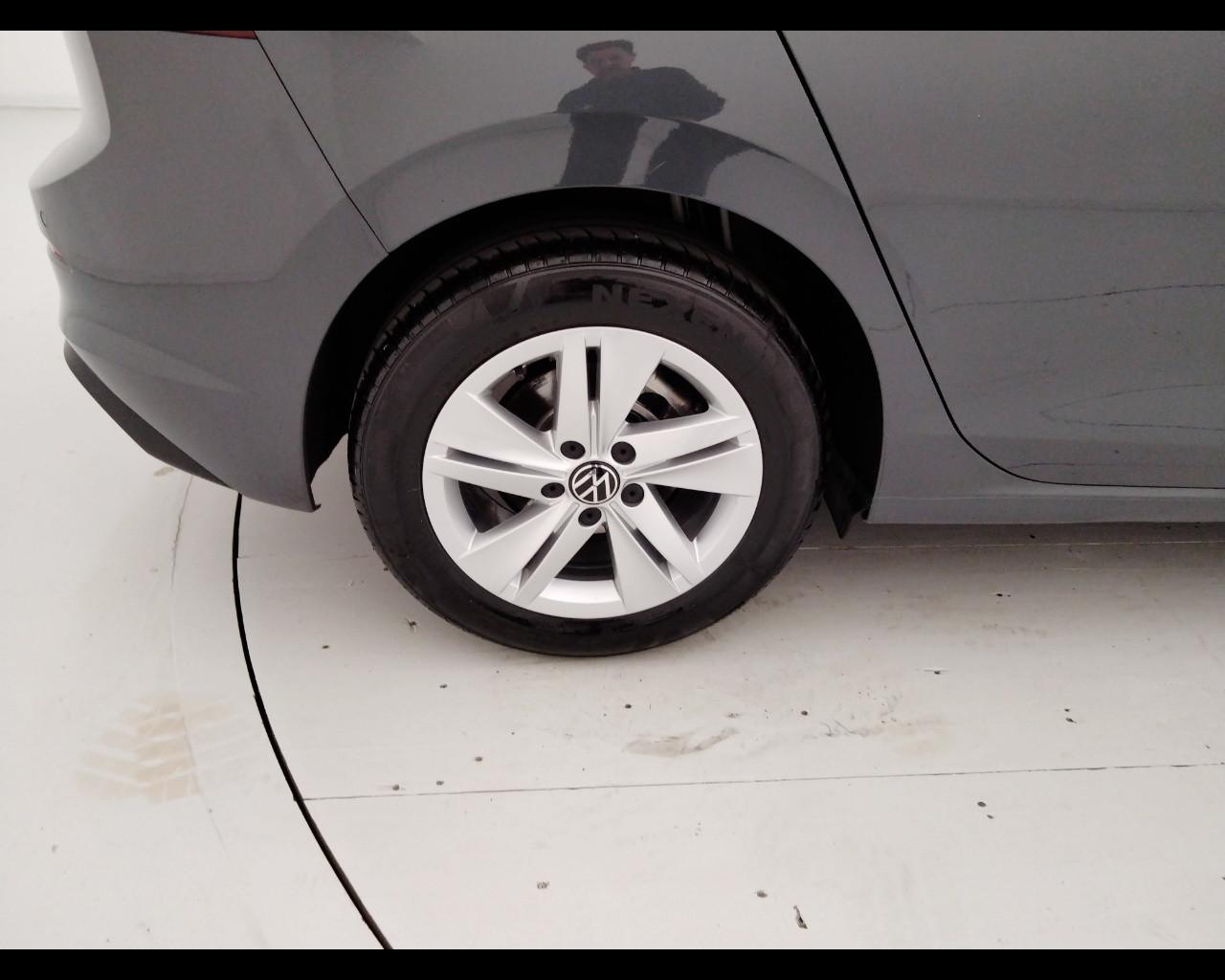 VOLKSWAGEN Golf VIII 2020 - Golf 1.0 etsi evo Life 110cv dsg