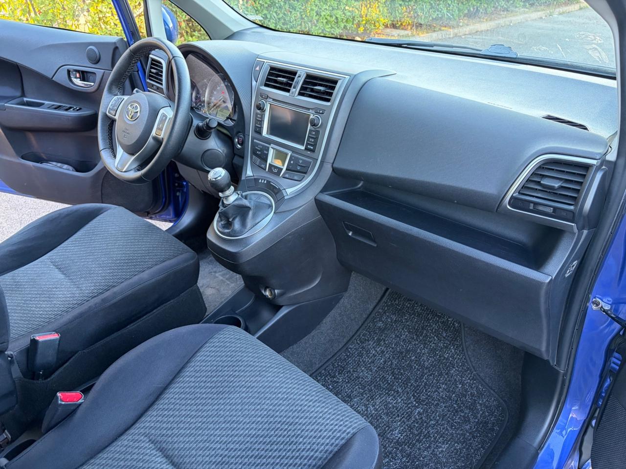 Toyota Verso-S 1.4 Diesel tetto panoramico