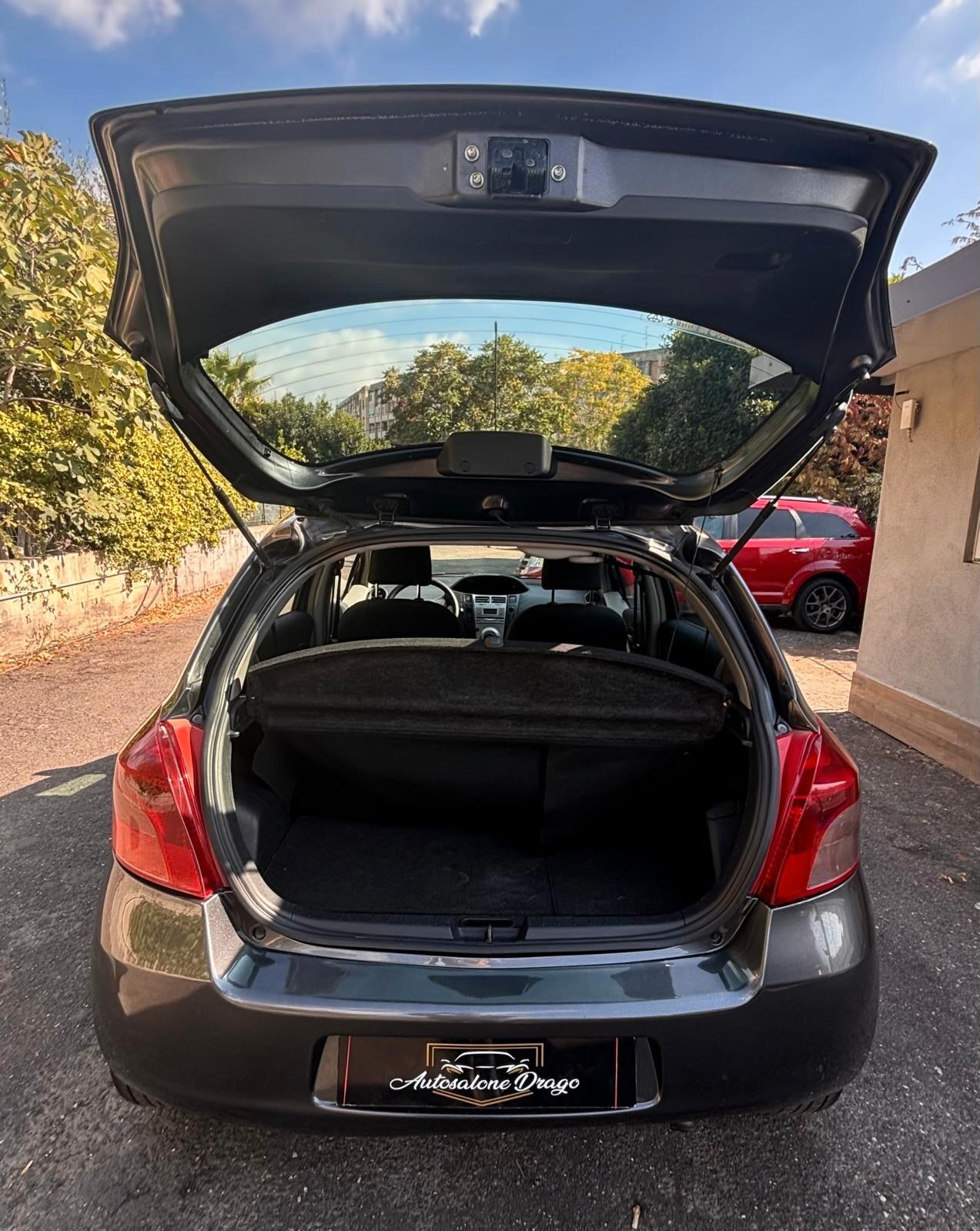 Yaris 1.4 D-4D 5 porte Navi