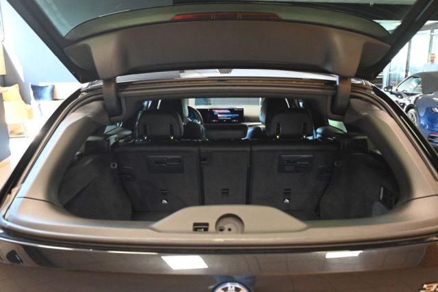BMW 330 e MSPORT M-TECHNIC RADAR NAVI SED.RIS.RADARCAMFULL