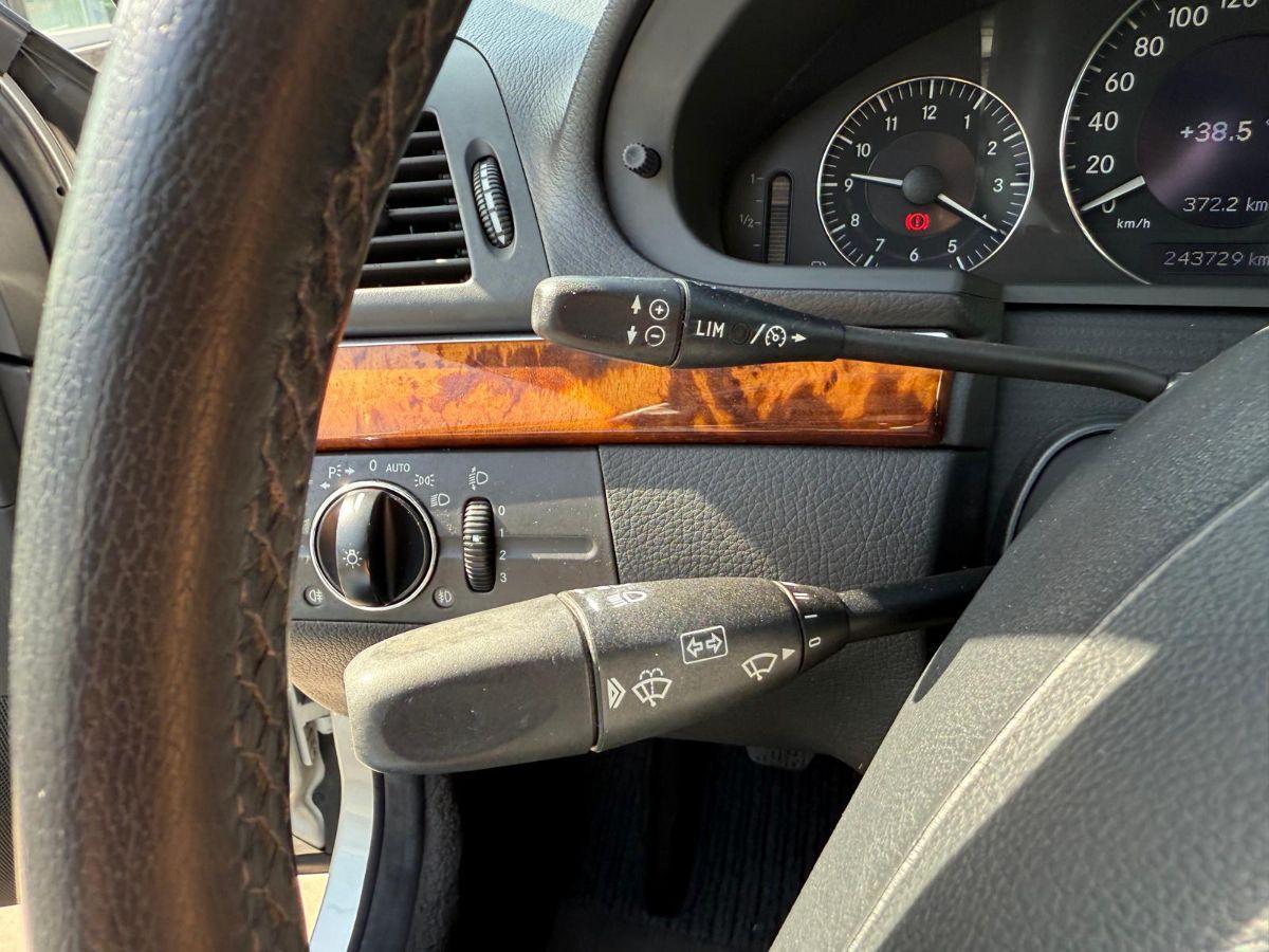 MERCEDES - Classe E - 270 CDI Elegance