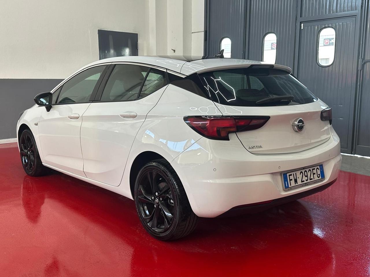 Opel Astra 1.6 CDTi 136CV Start&Stop 5 porte Innovation