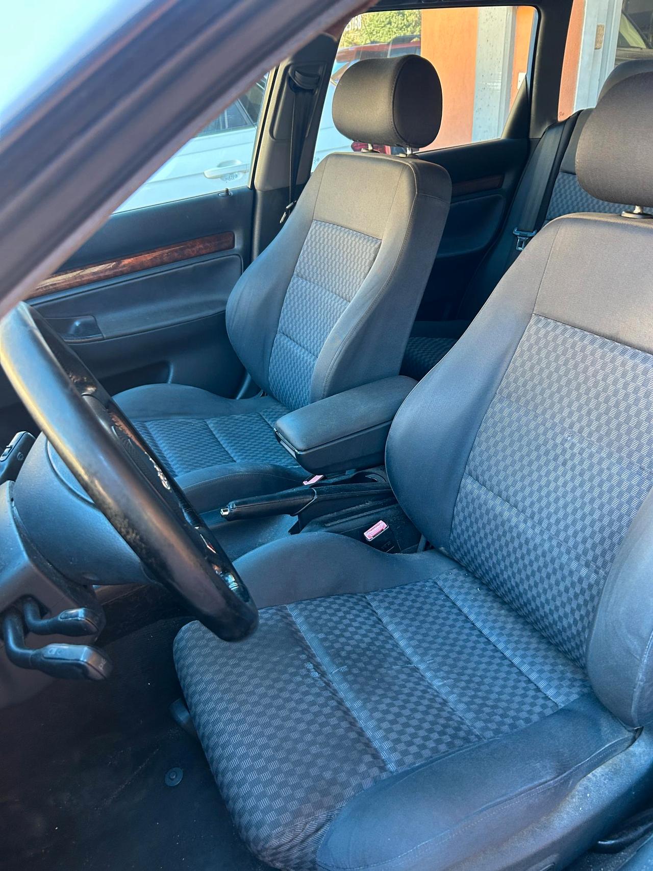 Audi A4 Avant 1.9 tdi quattro 110cv FL