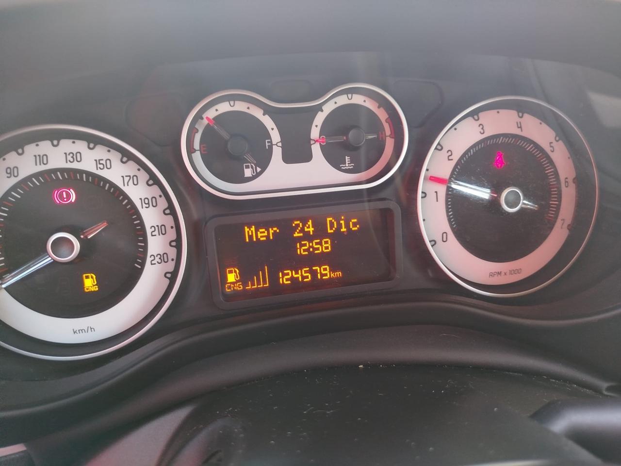 Fiat 500L 0.9 TwinAir Turbo Natural Power Lounge