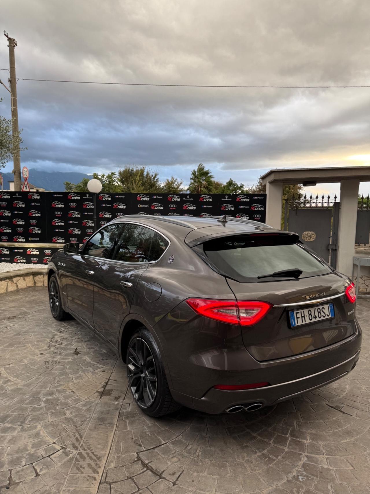 Maserati Levante V6 Diesel 275 CV AWD