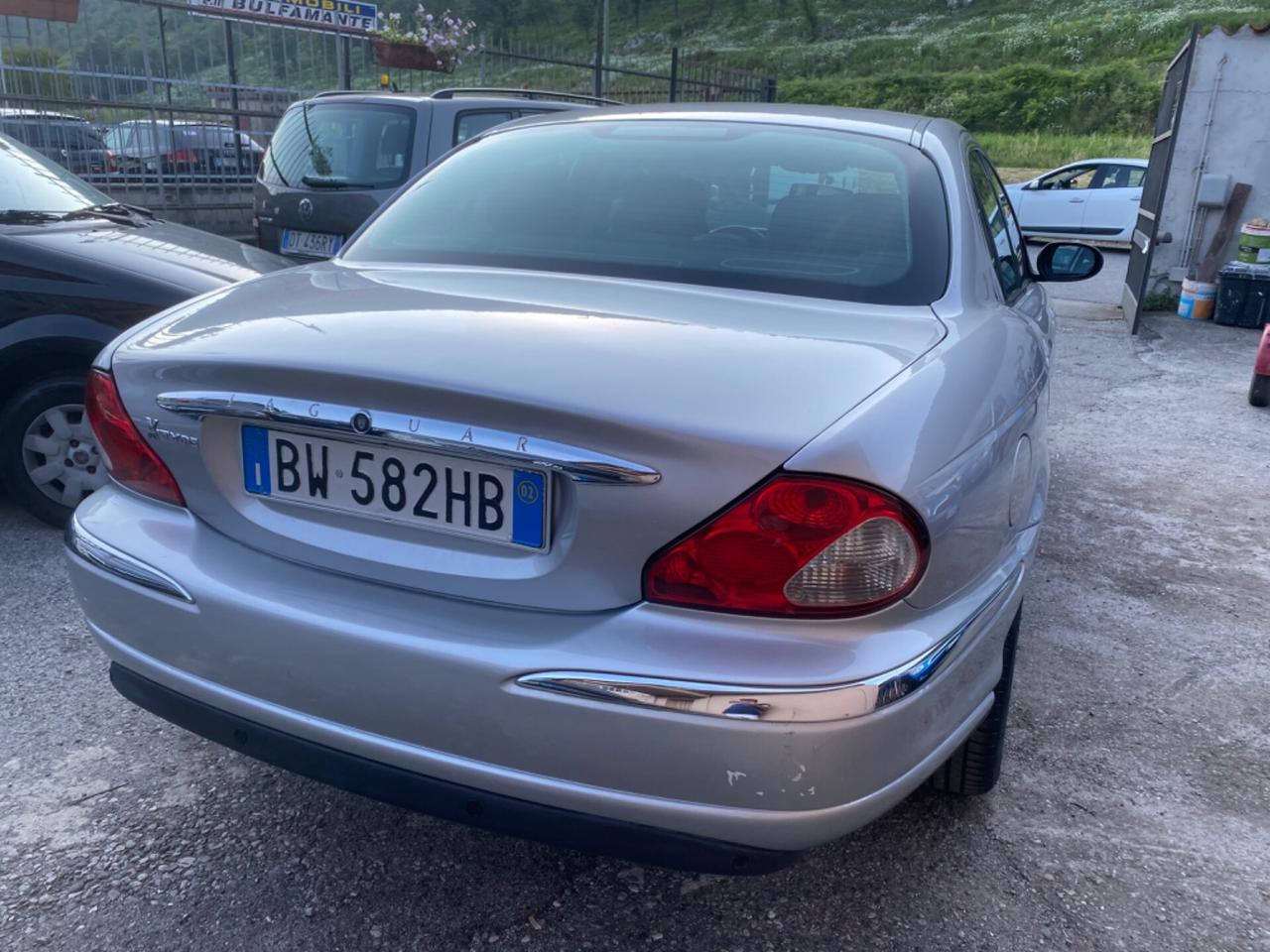 Jaguar X-Type 2 litri V6 24V cat Executive