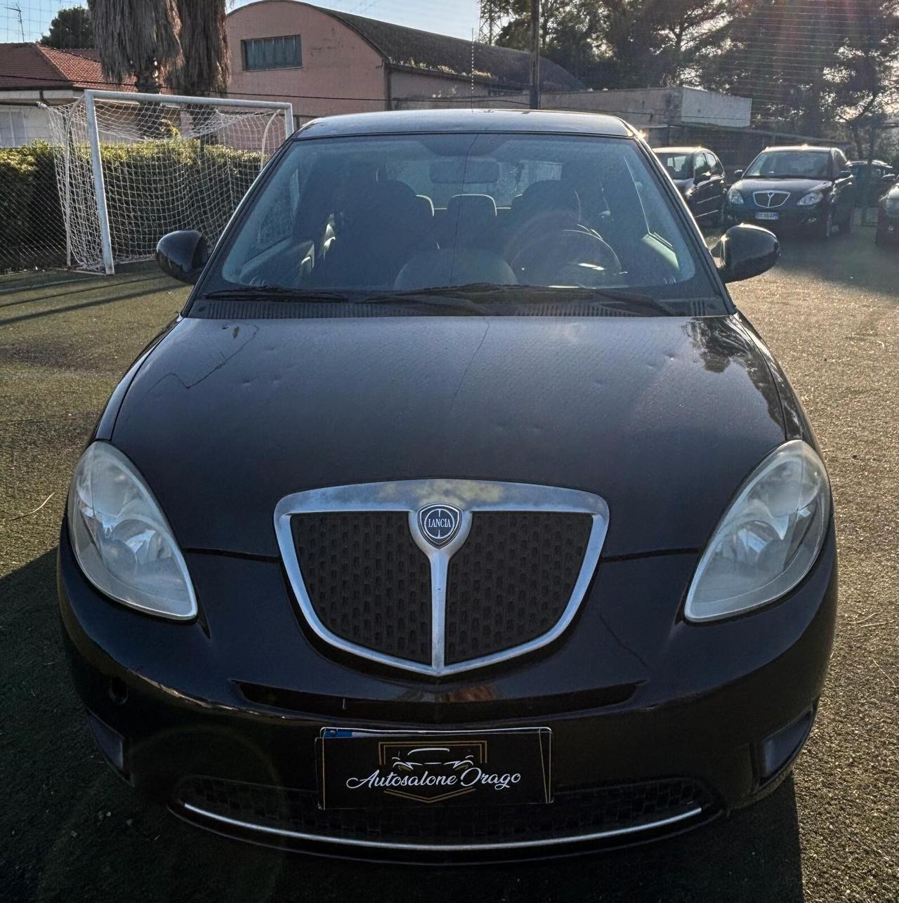 Lancia Ypsilon 1.2 Argento