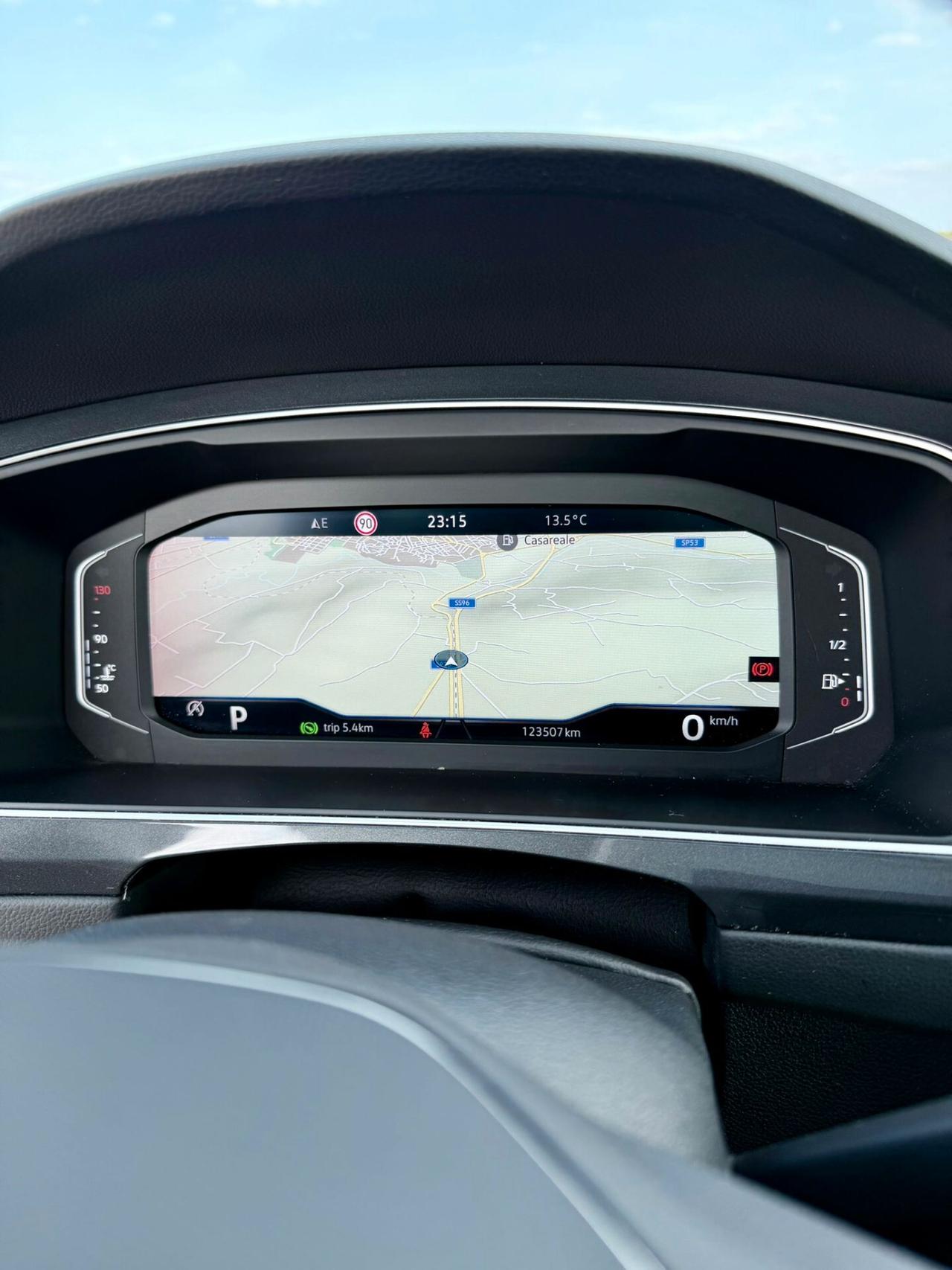 Volkswagen Tiguan 2.0 TDI 150 CV SCR DSG Elegance IVA ESPOSTA