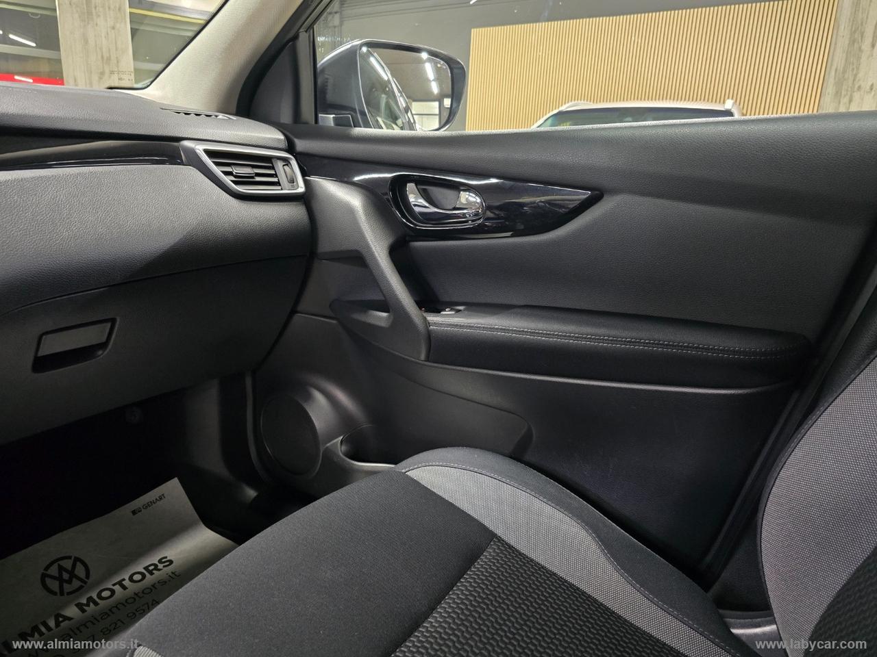 NISSAN Qashqai 1.5 dCi Acenta