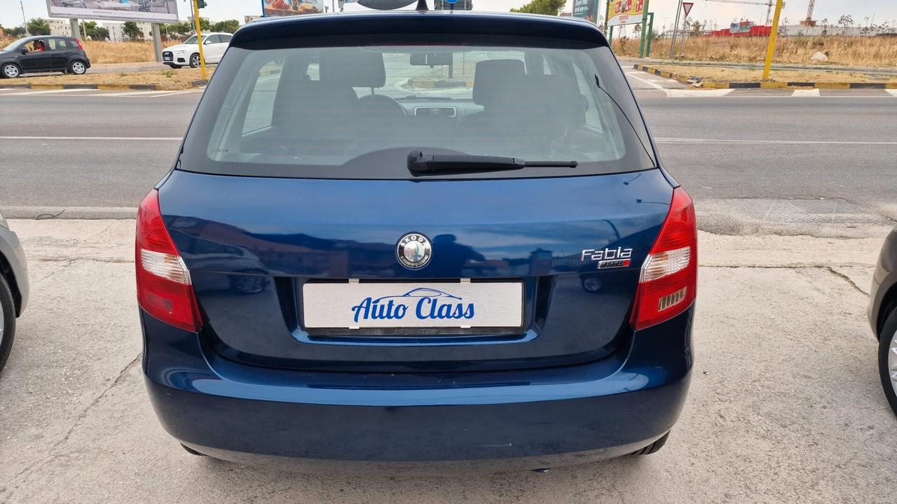 Skoda Fabia 1.2 12V 70CV 5p. Style