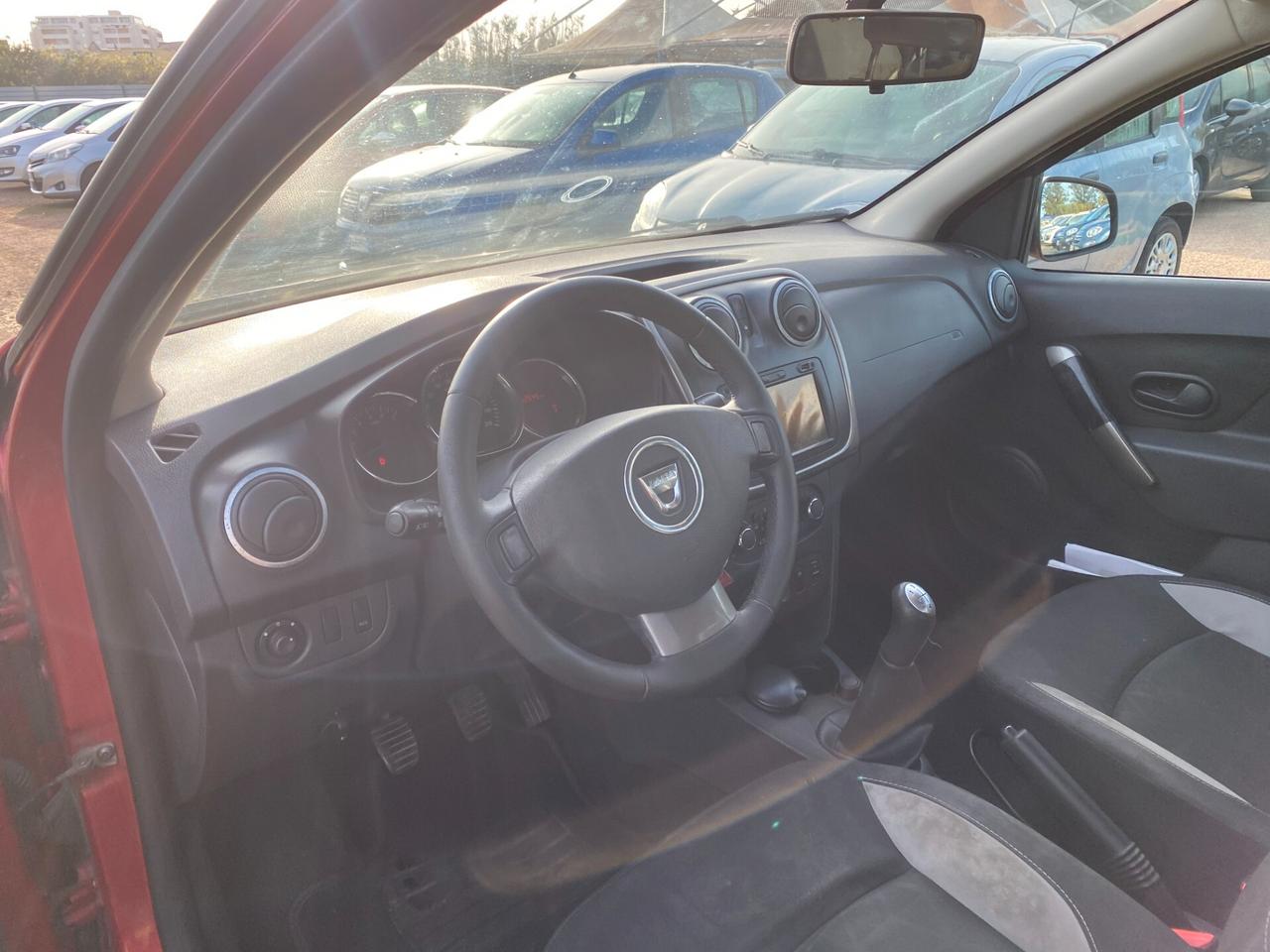DACIA SANDERO STEPWAY 1.5 DCI 160.000 KM ANNO 2013