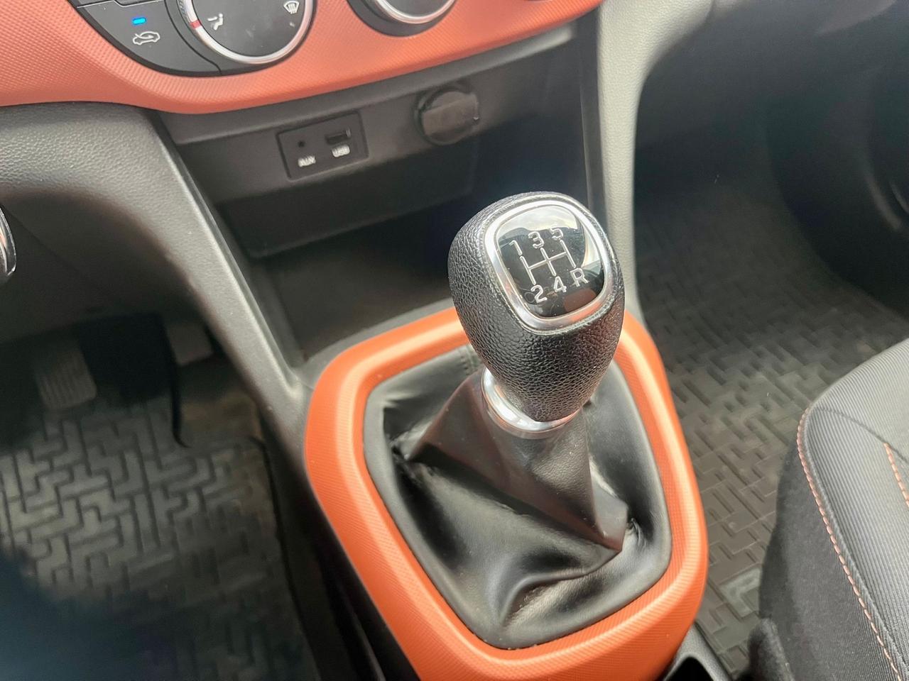 Hyundai i10 1.0GPL 2016 121.000km per neopatentati