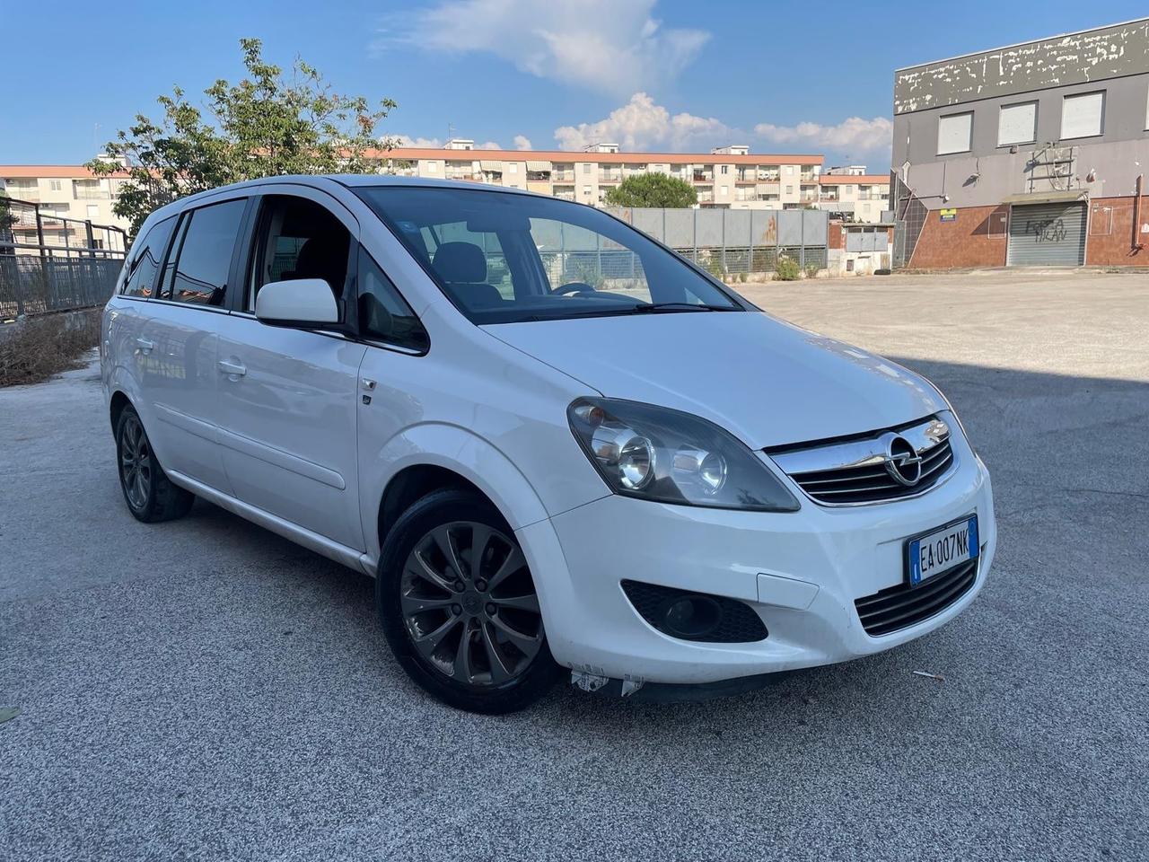 Opel Zafira 1.8 16V GPL-TECH Edition 7 posti