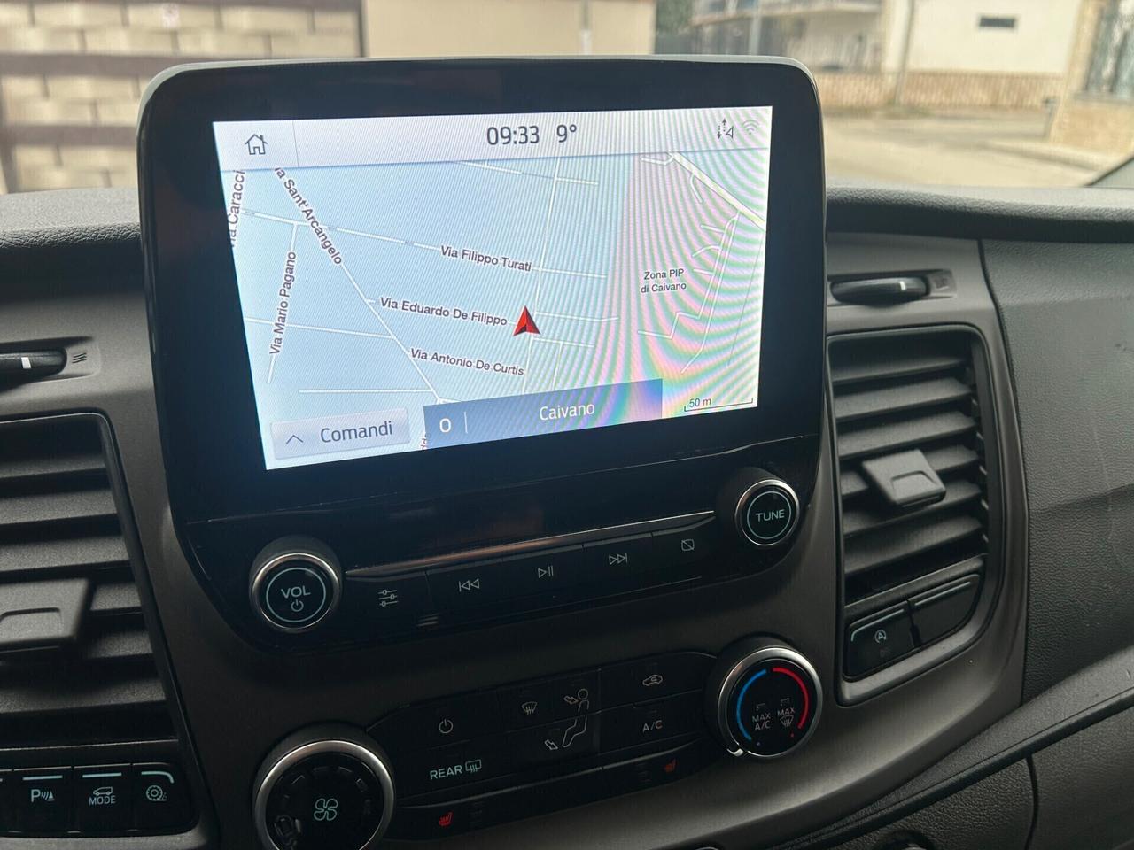 Ford Transit Custom 320 2.0 EcoBlue Hybrid 130 PC Combi Trend